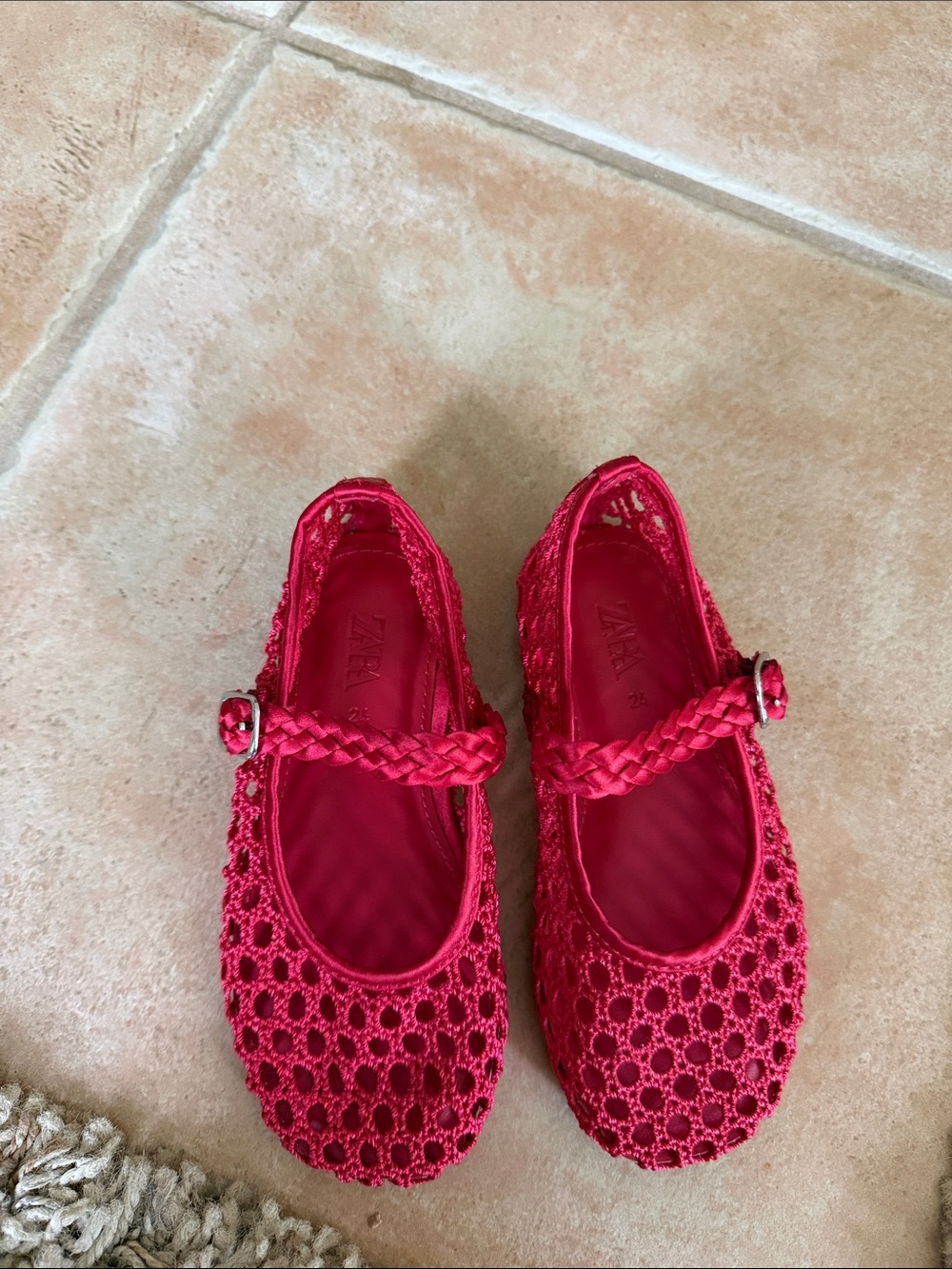 Zara flats